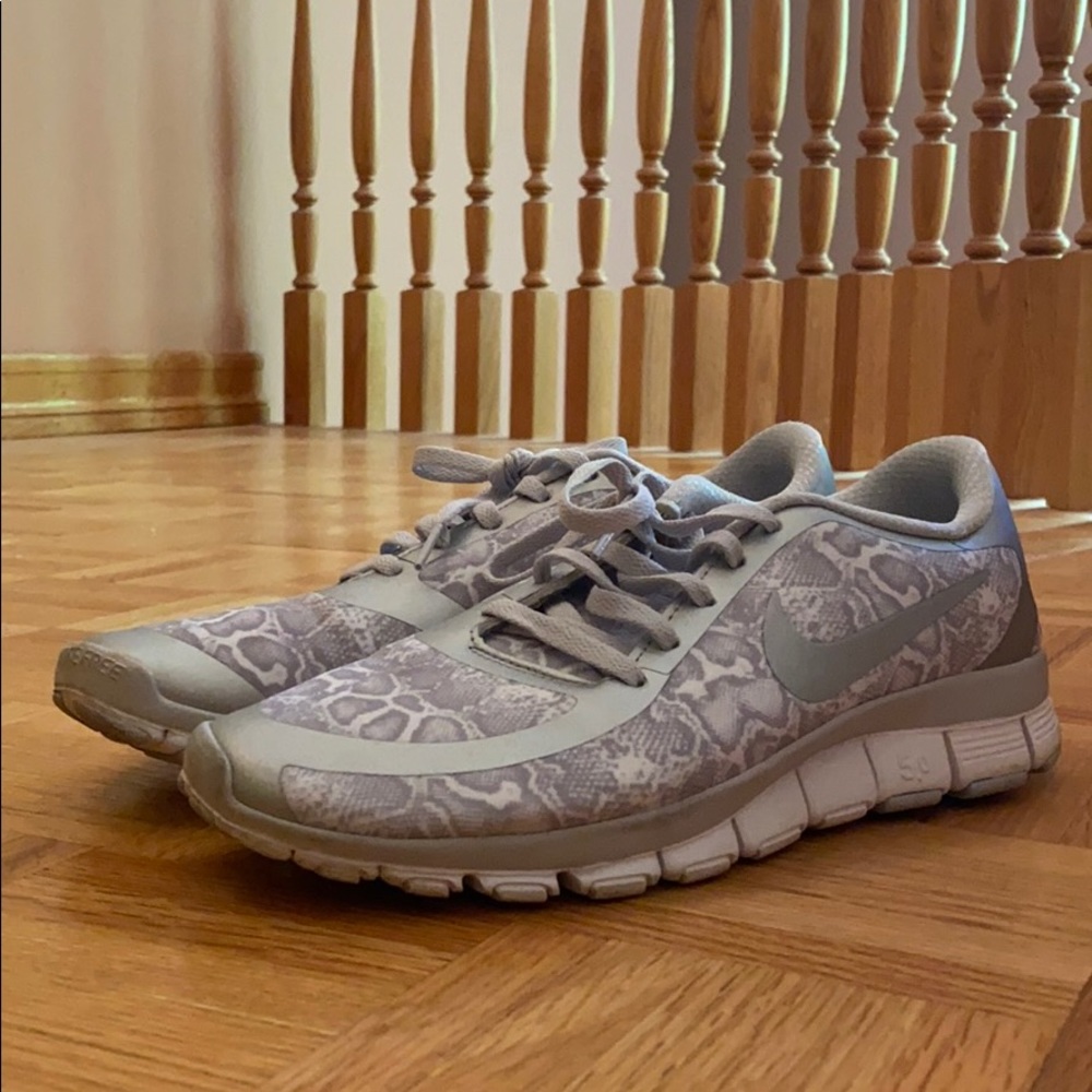 Nike Free 5.0 White/Pure Platinum Sneakers